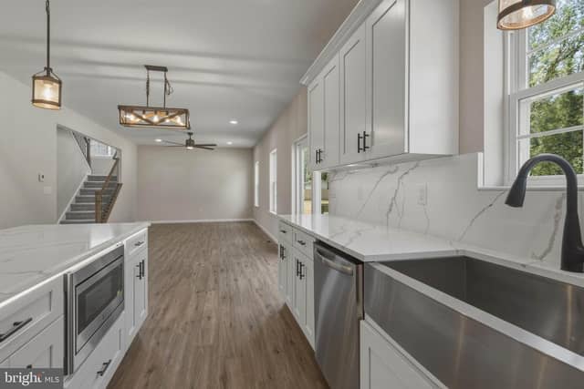 1162 S Spring Road photo 10