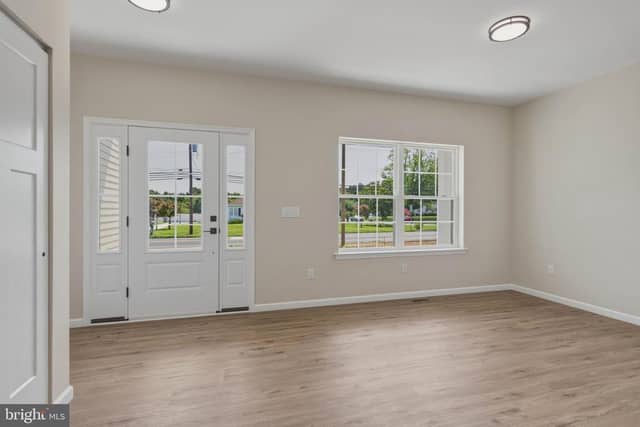 1162 S Spring Road photo 3