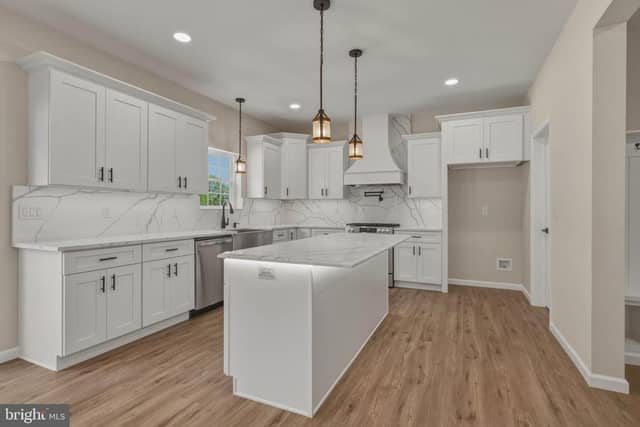 1162 S Spring Road photo 7