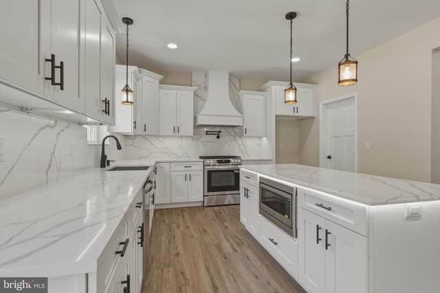 1162 S Spring Road photo 8