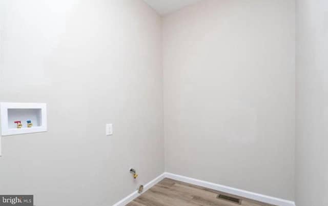 409 Crescent Boulevard photo 8