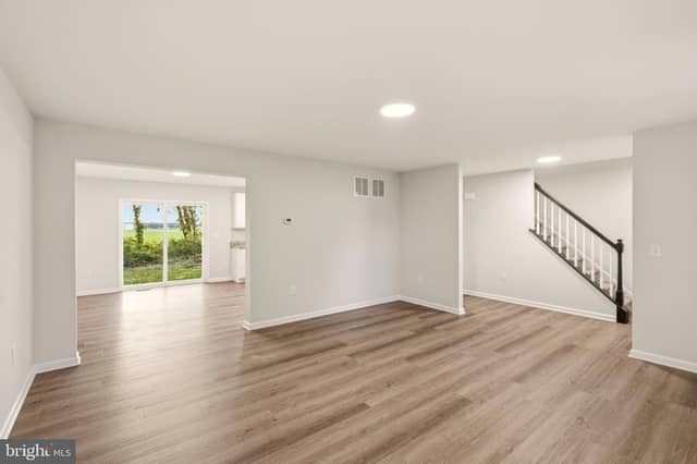 2252 Helen Avenue photo 10