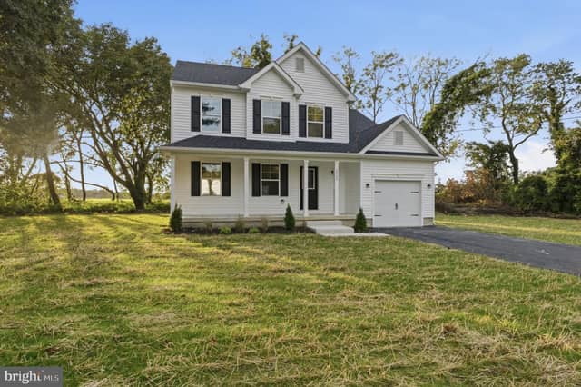 2252 Helen Avenue photo 2