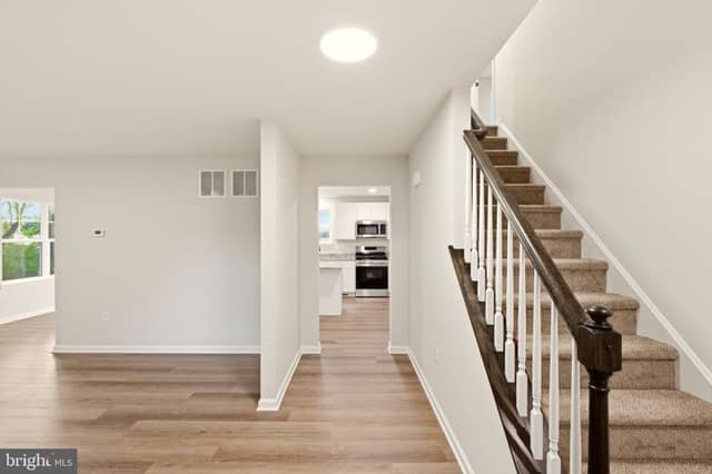 2252 Helen Avenue photo 6