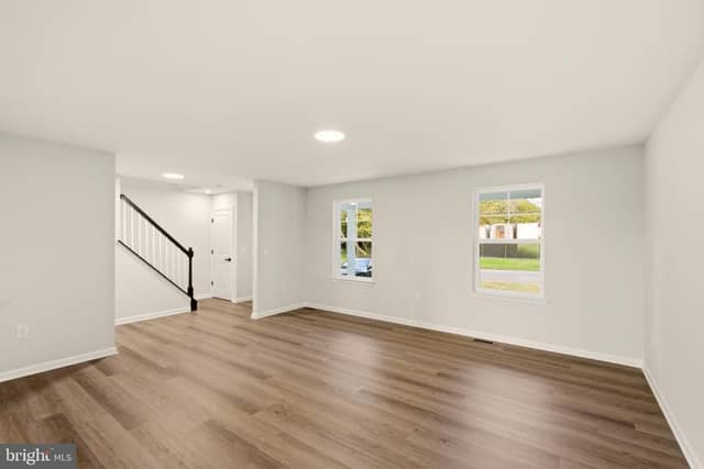 2252 Helen Avenue photo 8