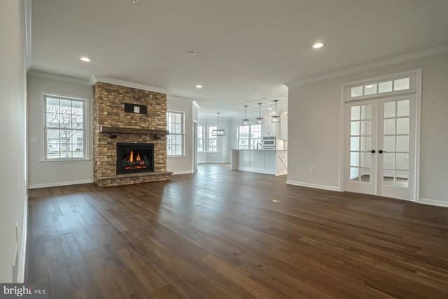 535 Lumber Street photo 4