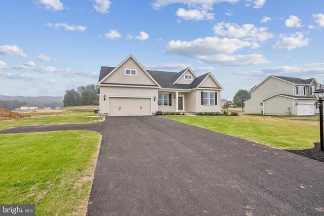 138 Ledger Drive # 76 photo 3