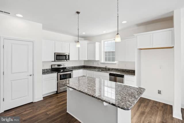25 Tanager Court # C14 photo 4