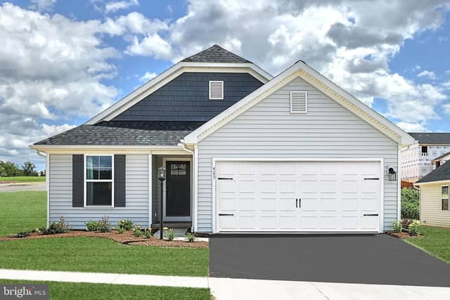 Isabella Plan At 7 Fisher Drive, East Berlin PA new construction home