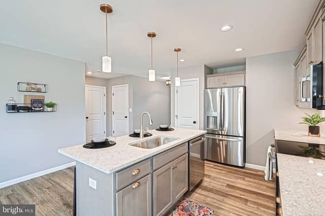 Isabella Plan At 7 Fisher Drive photo 4