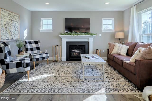Revere Plan At 7 Fisher Drive photo 3