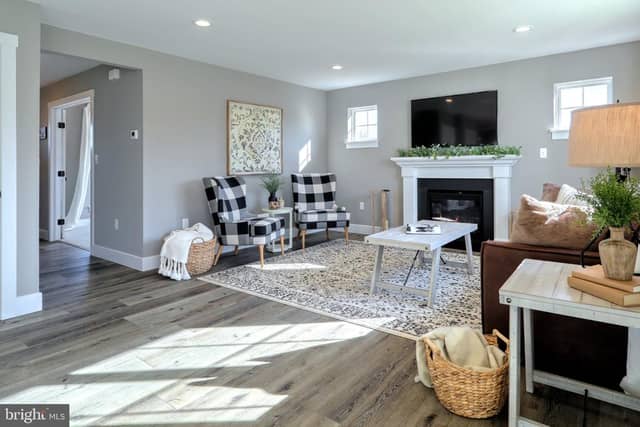 Revere Plan At 7 Fisher Drive photo 4