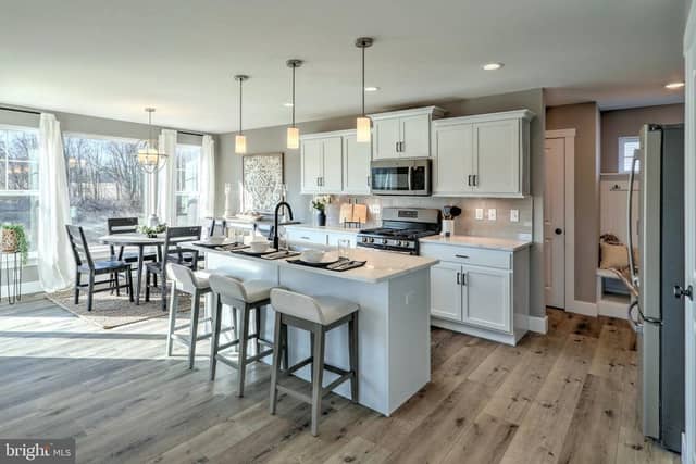 Revere Plan At 7 Fisher Drive photo 5