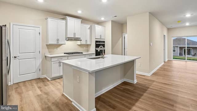 109 Elderberry Way photo 3
