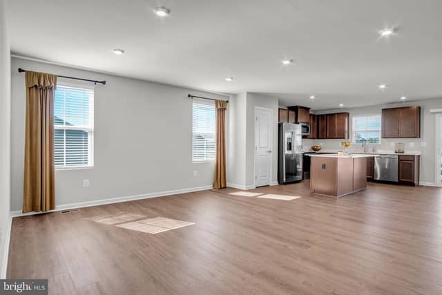 34 Summerfield Drive photo 10