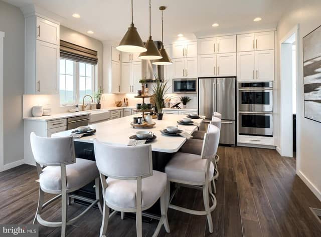 122 Silver Circle # HAWTHORNE photo 8