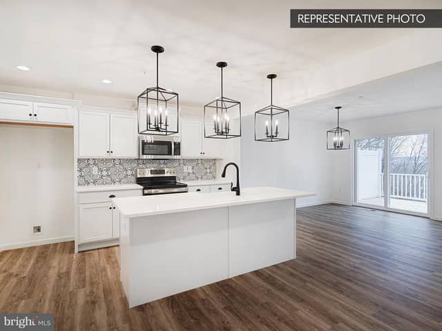 2125 Hampden Court # LOT 18 photo 10