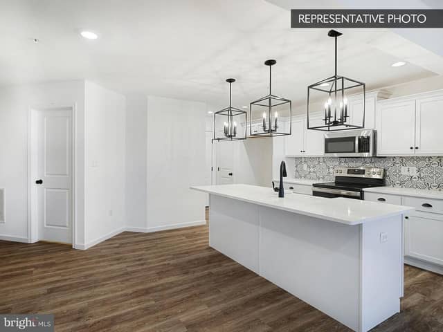 2125 Hampden Court # LOT 18 photo 11