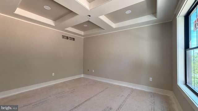 1163 Kuhn Road photo 10