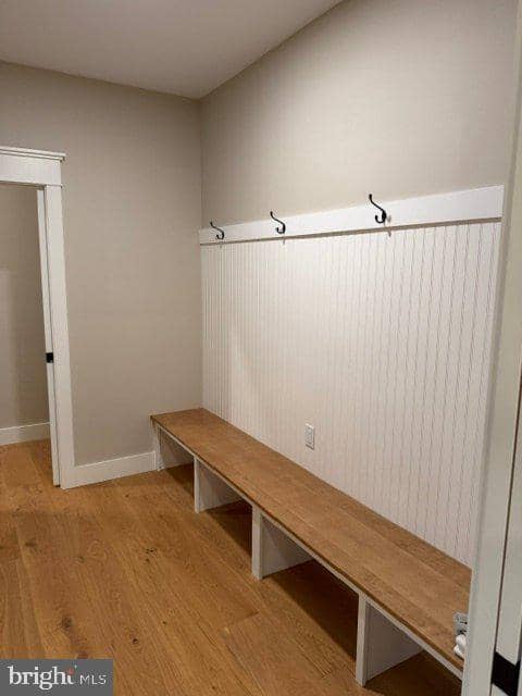 1163 Kuhn Road photo 4