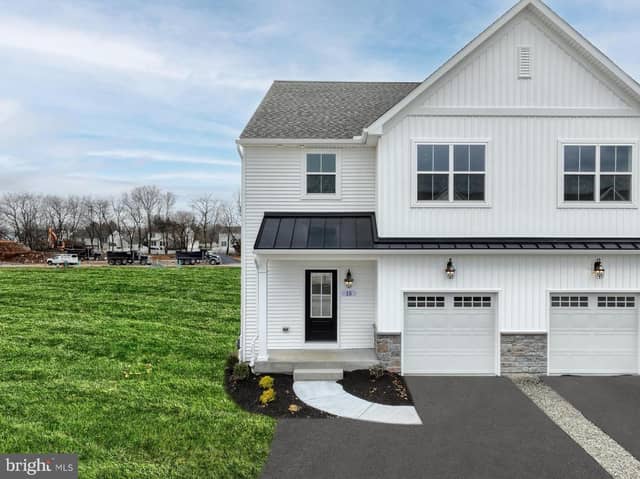 31 Tilghman Trail, Mechanicsburg PA new construction home