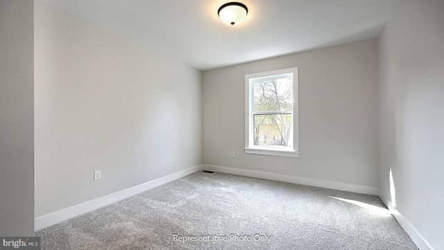 127 South Mountain Drive photo 9