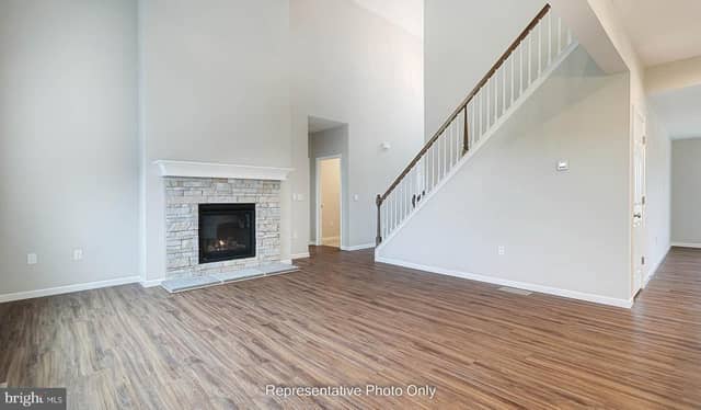 503 Charleston Drive photo 7