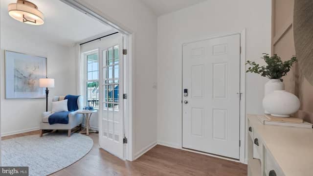 34 Bennington Way photo 2