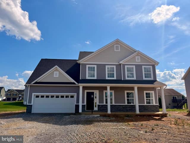 407 E. Clarissa Dr, Shippensburg PA new construction home