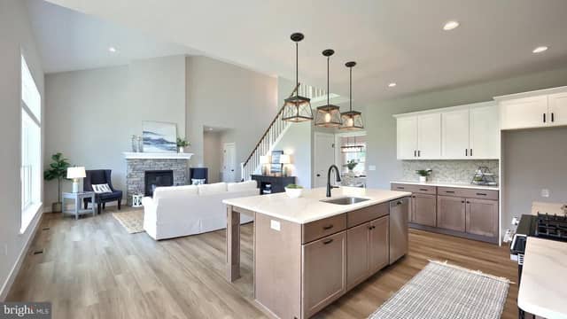 101 Kensington Place photo 10