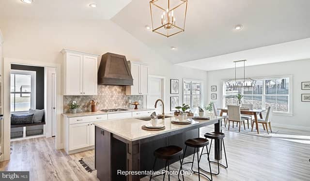 127 Craftsman Drive photo 12