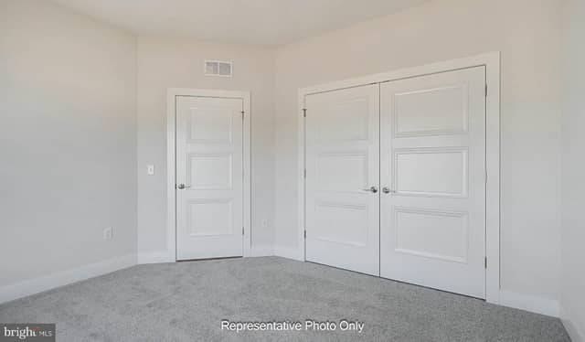 127 Craftsman Drive photo 5
