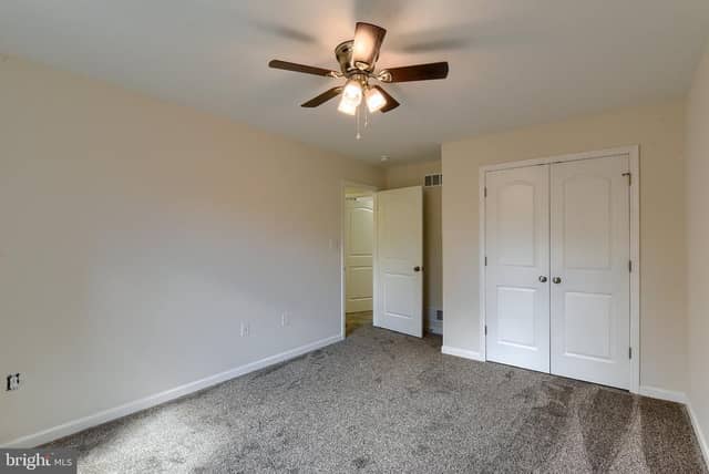 8 S Locust Lane photo 9