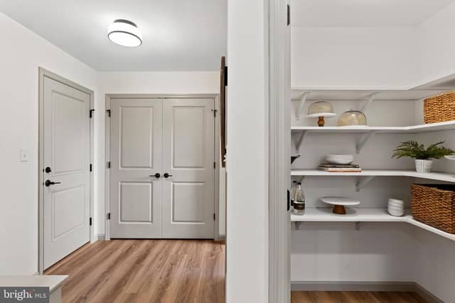 160 Hartford Drive photo 10