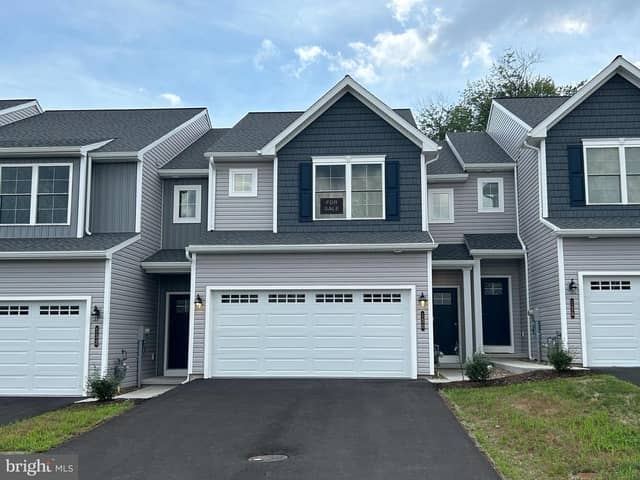130 Magnolia Drive, Middletown PA new construction home