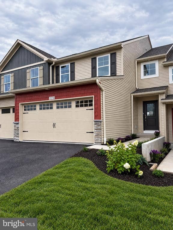 7272 White Oak Boulevard, Harrisburg PA new construction home