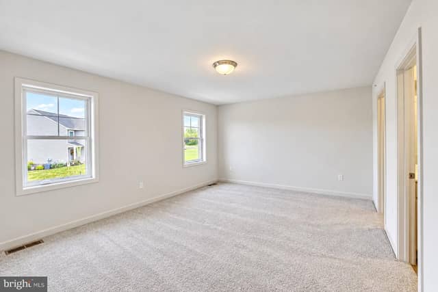 7272 White Oak Boulevard photo 10