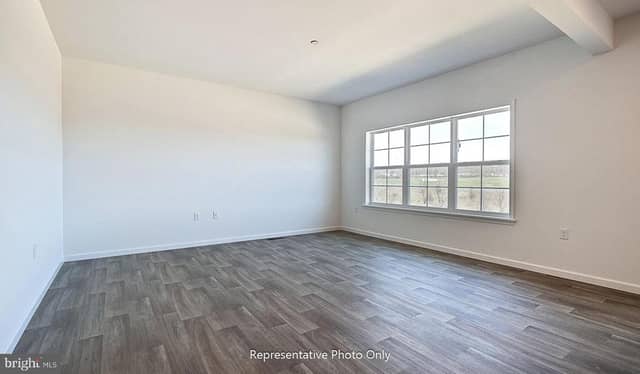 7833 Oak Brook Drive photo 10
