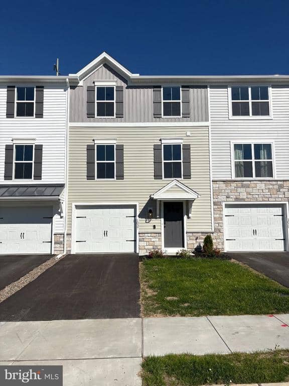 1037 Addie Lane # LOT 2705, Harrisburg PA new construction home
