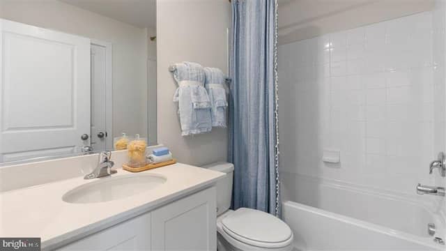 101 Barlett Lane photo 4