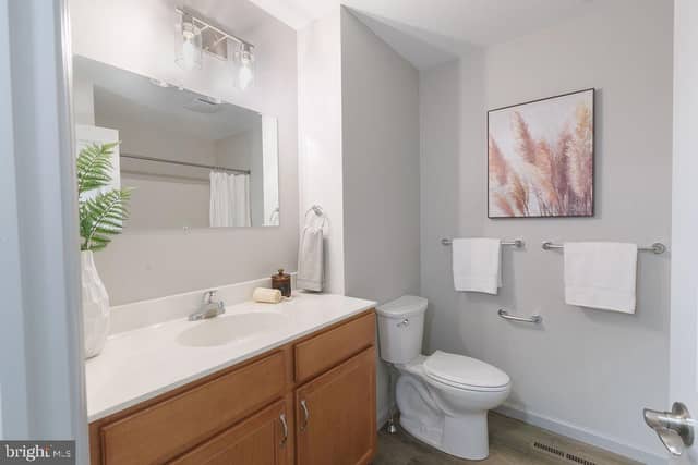 2151 N 4Th Street photo 12