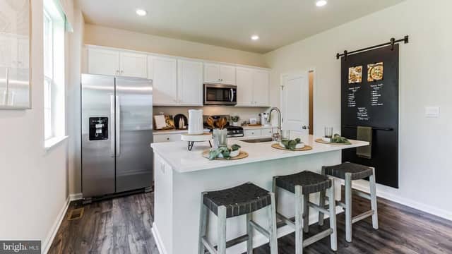 125 Pear Ridge Drive photo 7