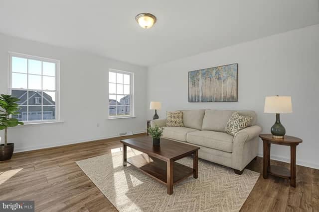 1656 Falcon Lane # 242 photo 3