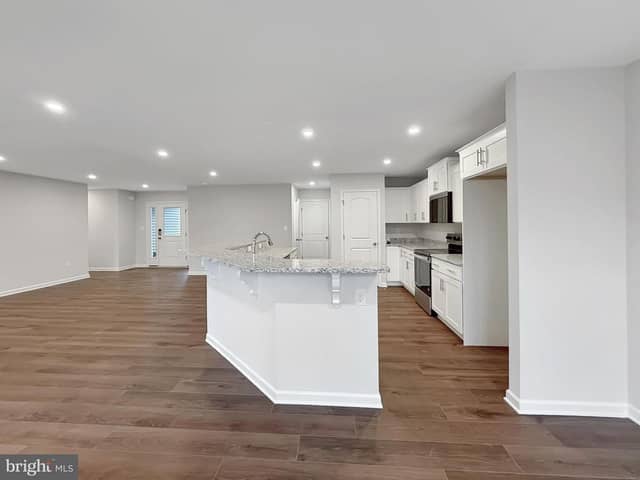 5877 Buchanan Drive photo 7