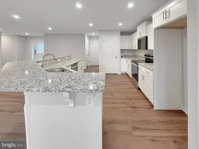 5877 Buchanan Drive photo 8