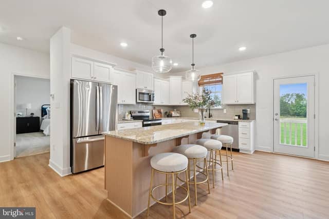 1520 Falcon Lane # 251 photo 4