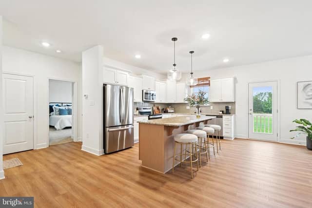 1520 Falcon Lane # 251 photo 5