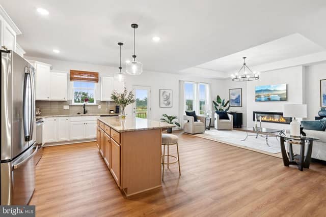 1520 Falcon Lane # 251 photo 6