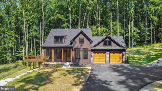 1401 Shannon Drive S, Greencastle PA new construction home