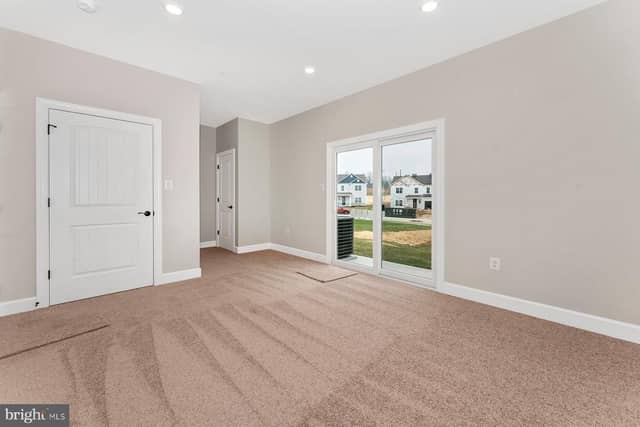 541 Bartholomew Drive photo 7